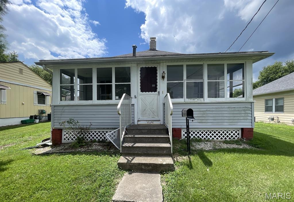 Homes for sale in Hillsboro, IL | 1028 Bell Pl, Hillsboro, IL 62049 | MLS# MIS26047170