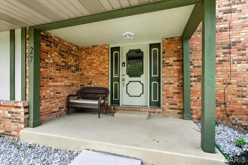 2nd image of 27 Heatherwood Dr, Collinsville, IL 62234 | MLS# MIS26047179