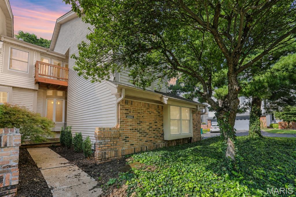 2nd image of 13014 Ray Trog Ct, Saint Louis, MO 63146 | MLS# MIS26047214