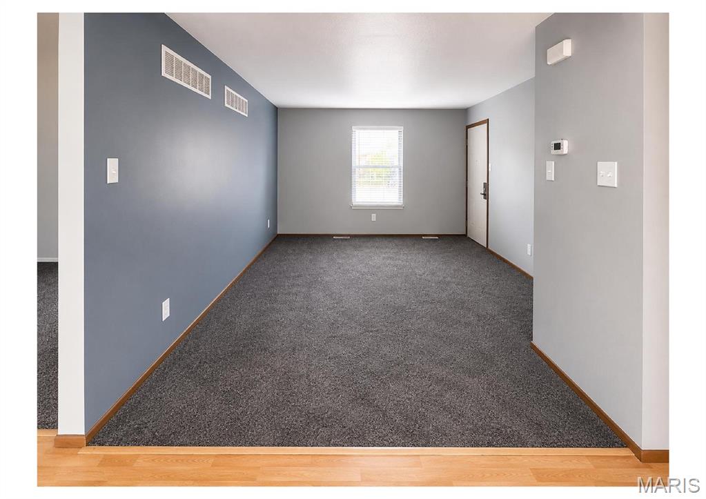 4th image of 1861 High Sun Dr, Florissant, MO 63031 | MLS# MIS26047244