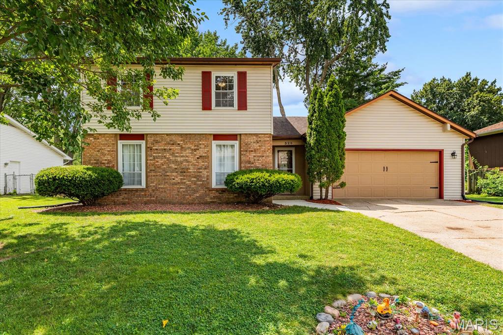 image of 320 Fieldcrest Dr, Belleville, IL 62226 | MLS# MIS26047307