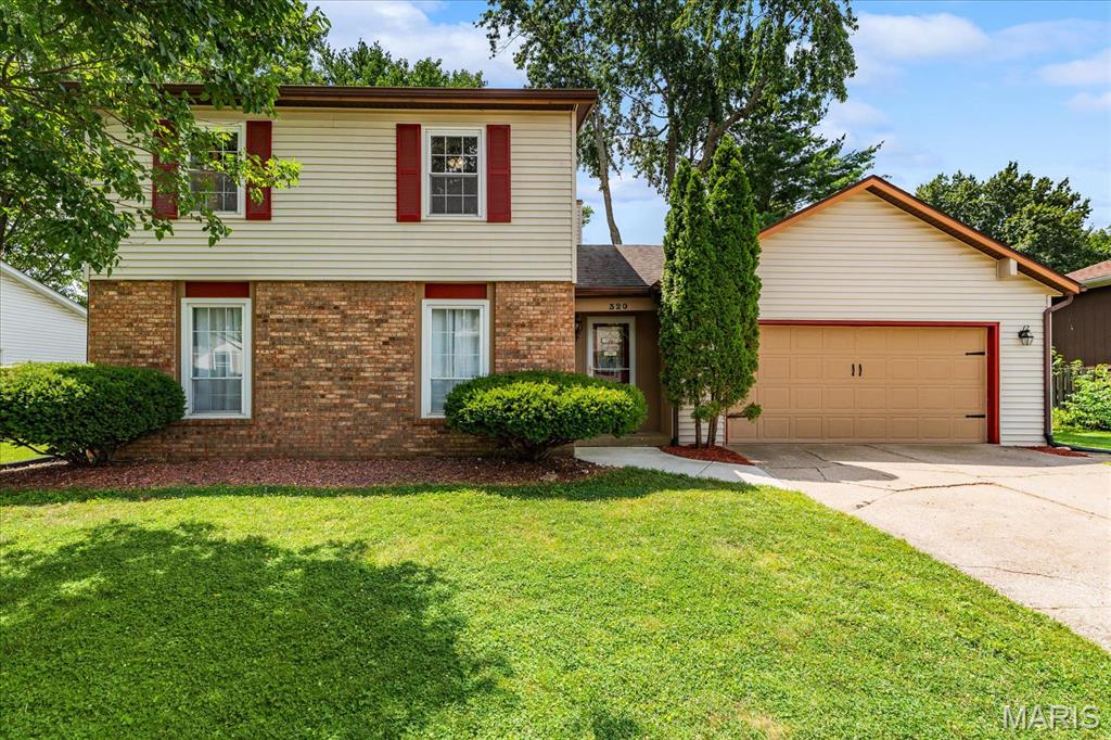 image of 320 Fieldcrest Dr, Belleville, IL 62226 | MLS# MIS26047307