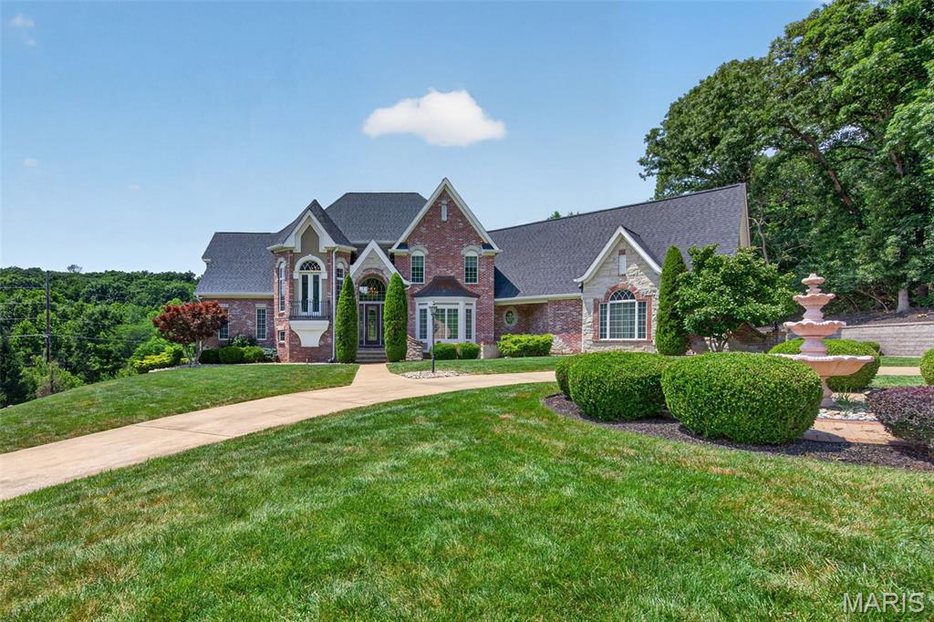 2nd image of 5 Kehrs Mill Glen Ct, Chesterfield, MO 63005 | MLS# MIS26047312