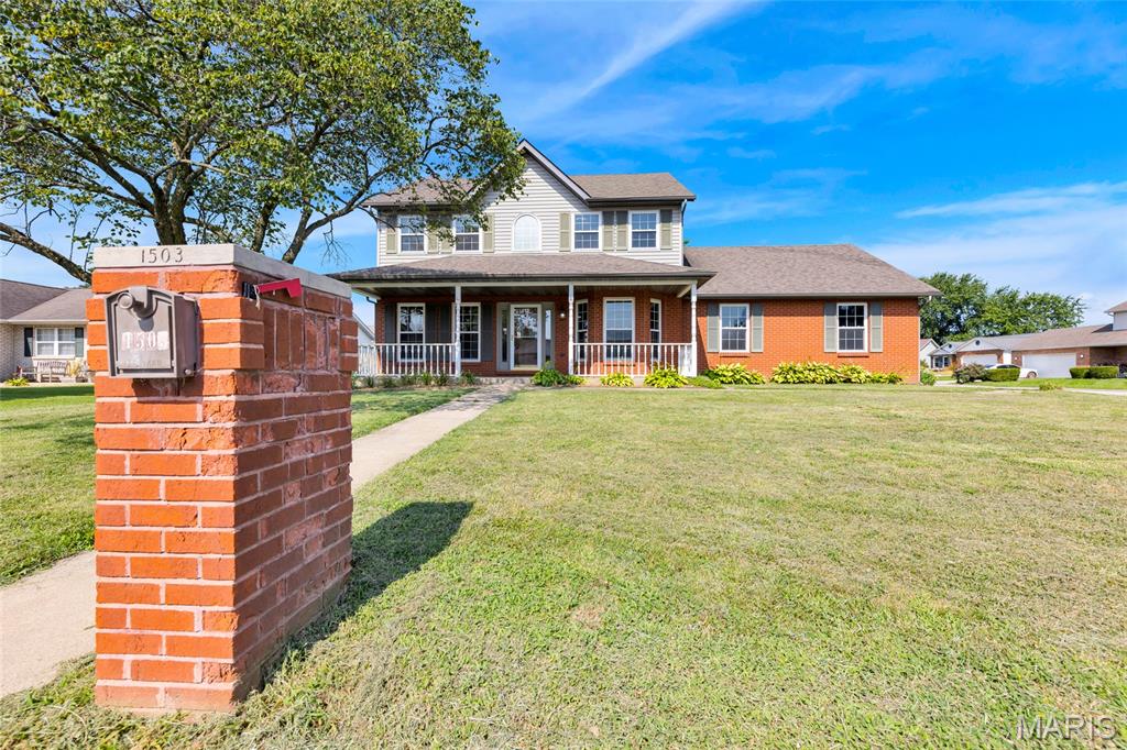 4th image of 1503 Progress Ln, Belleville, IL 62221 | MLS# MIS26047361