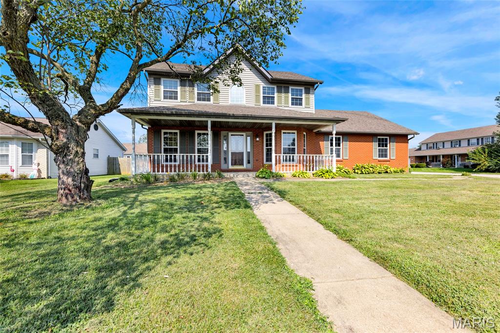 2nd image of 1503 Progress Ln, Belleville, IL 62221 | MLS# MIS26047361