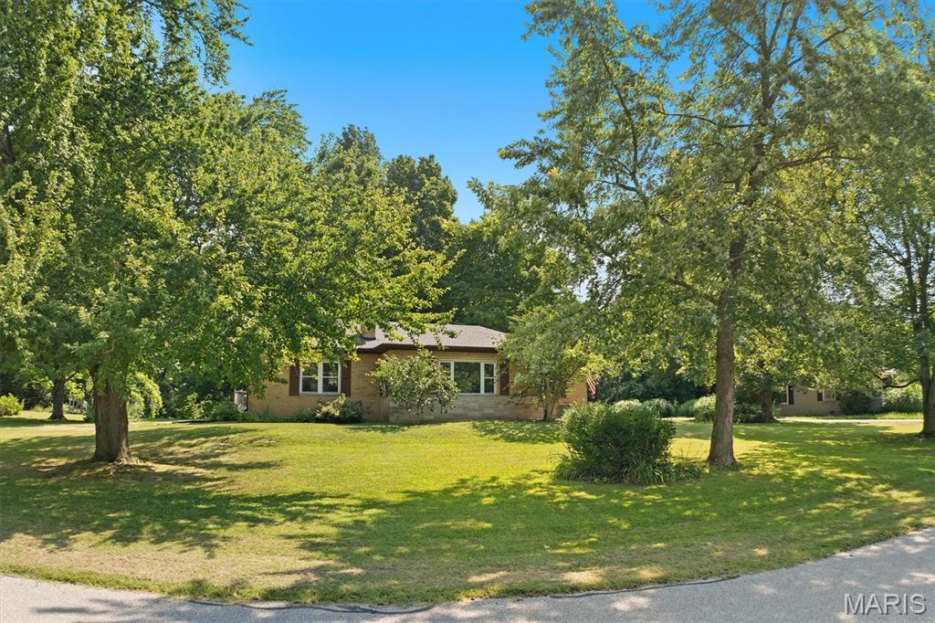 1st image of 9 Lou Juan Dr, Glen Carbon, IL 62034 | MLS# MIS26047362