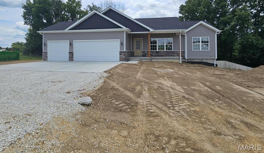 1st image of 210 Hawkins Ridge Ct, Troy, MO 63379 | MLS# MIS26047363