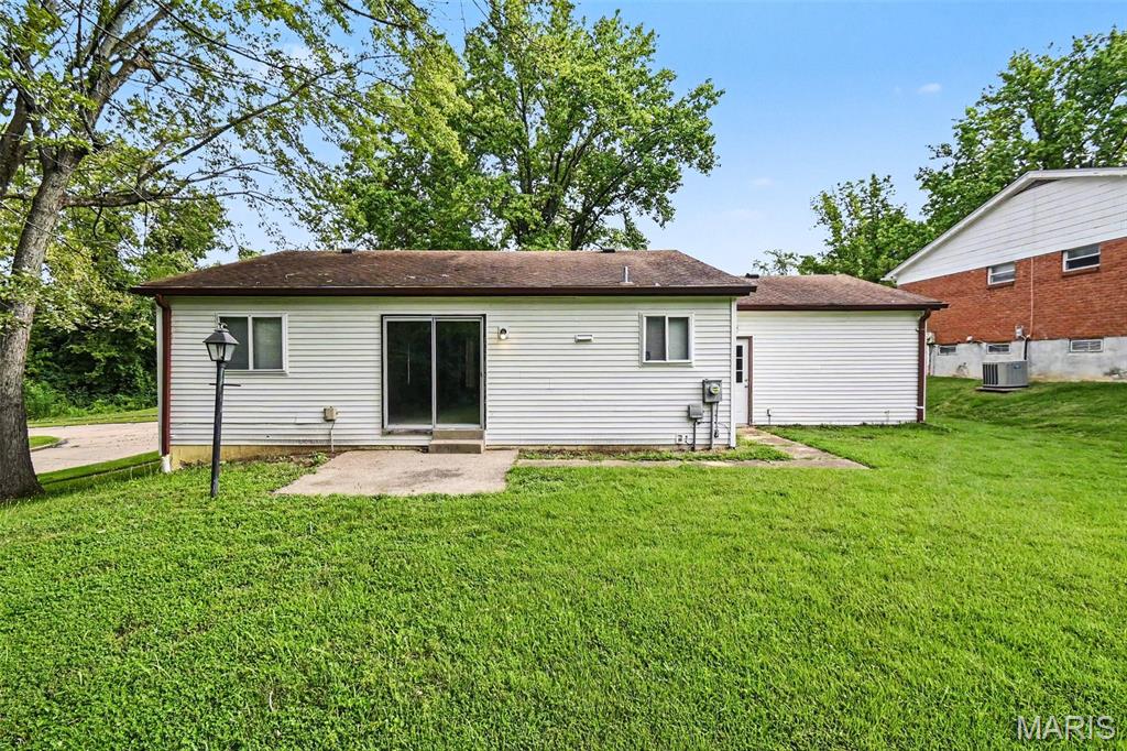 15th image of 6692 Lesli Mari Ct, Florissant, MO 63033 | MLS# MIS26047442