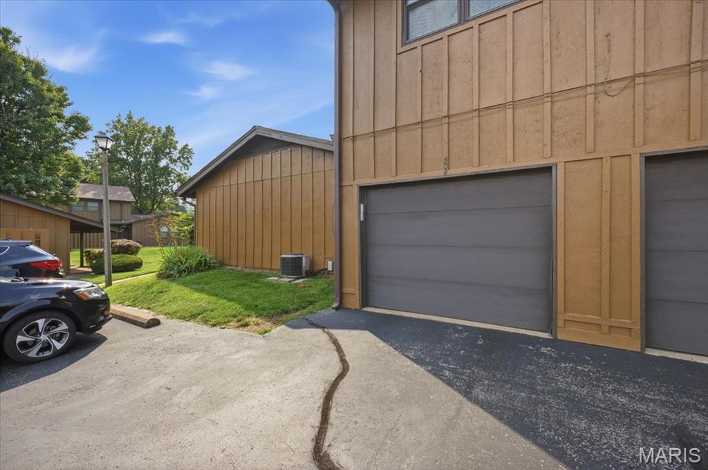 27th image of 504 Whitehall Ct, Belleville, IL 62223 | MLS# MIS26047473