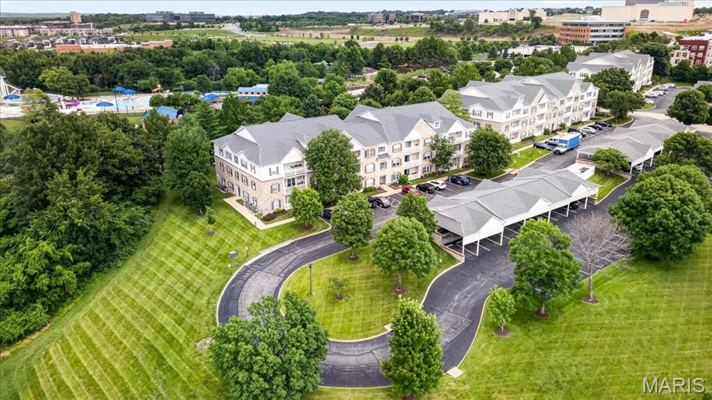 2nd image of 5 Monarch Trace Ct #108, Chesterfield, MO 63017 | MLS# MIS26047489