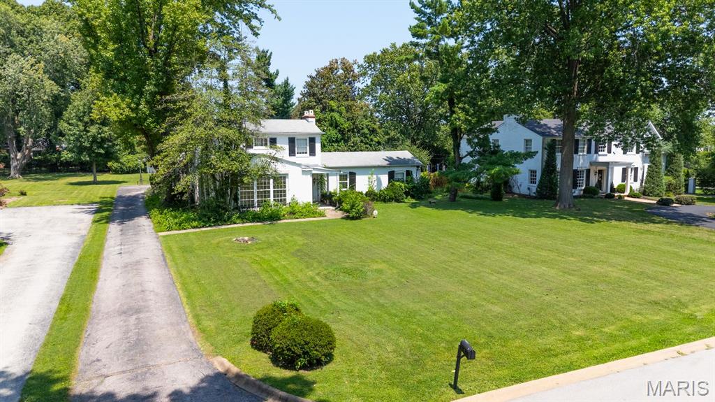 2nd image of 5 Lindworth Dr, Ladue, MO 63124 | MLS# MIS26047492