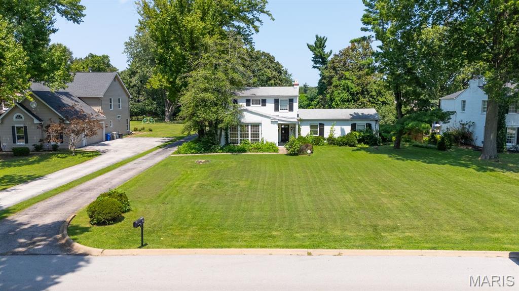 1st image of 5 Lindworth Dr, Ladue, MO 63124 | MLS# MIS26047492