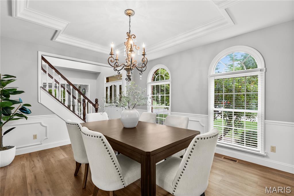 5th image of 327 Woodmere Dr, St Charles, MO 63303 | MLS# MIS26047524