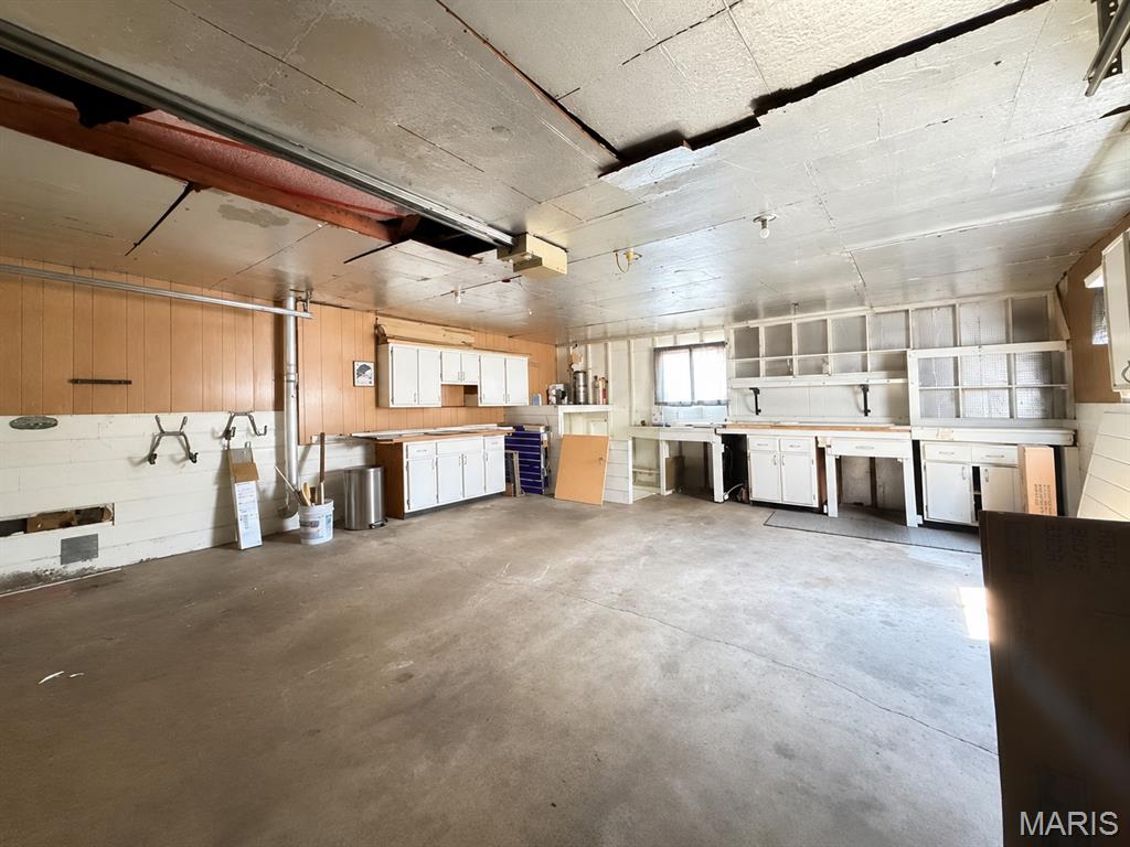 36th image of 3660 W Lakeview Dr, House Springs, MO 63051 | MLS# MIS26047534