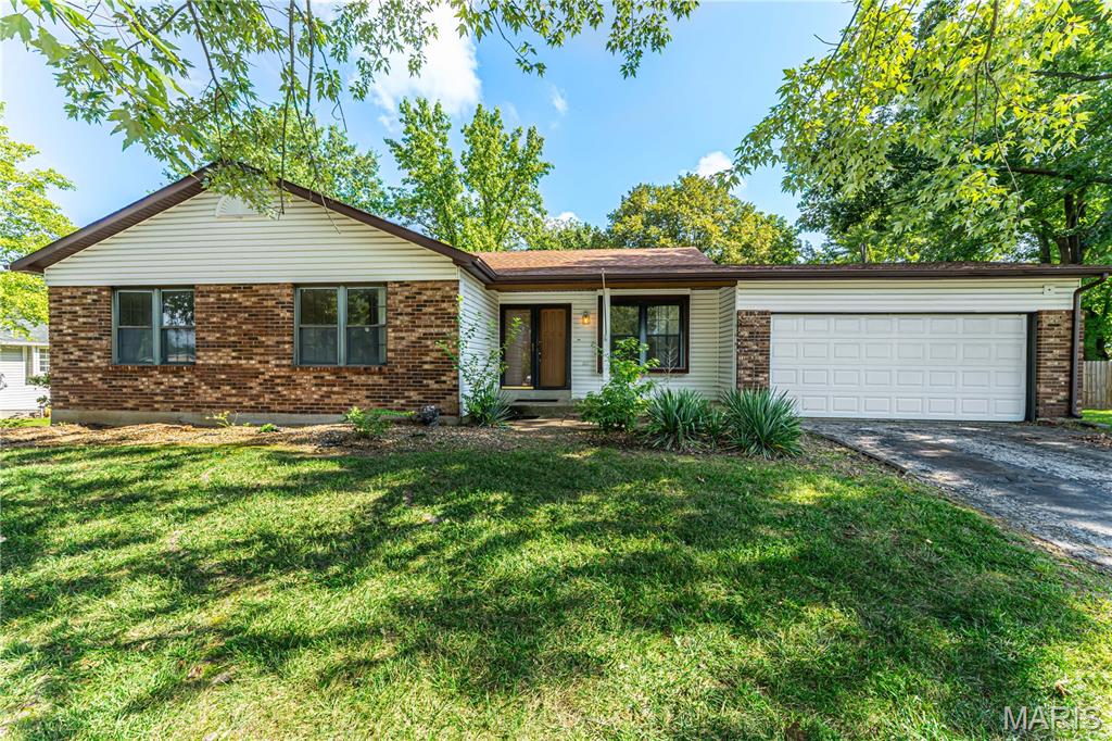 1st image of 13 Ashbrook Dr, Saint Peters, MO 63376 | MLS# MIS26047574