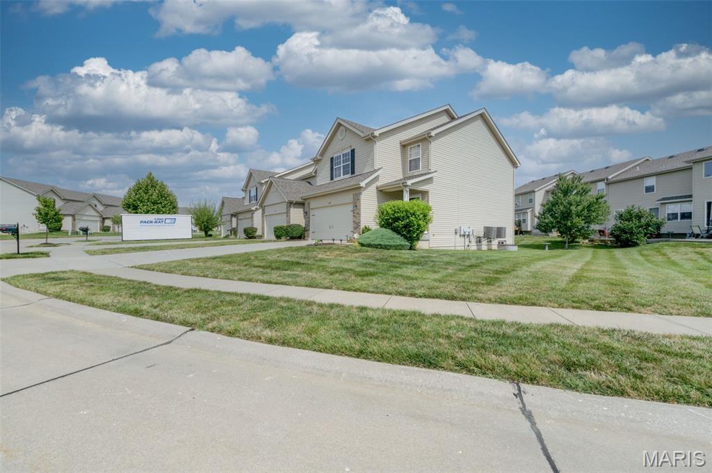 34th image of 1844 Sterling Oaks Dr, St Peters, MO 63376 | MLS# MIS26047582
