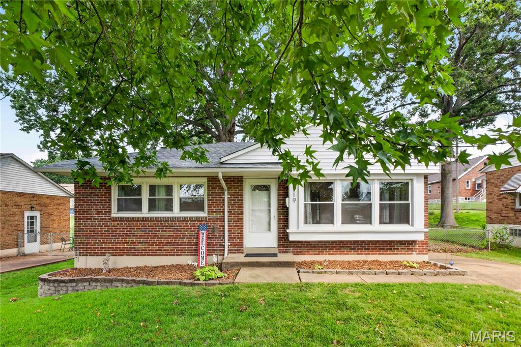 1st image of 7119 Marwinette Ave, St Louis, MO 63116 | MLS# MIS26047617