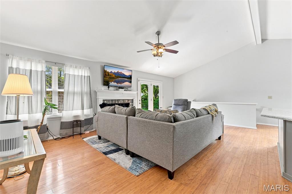 3rd image of 3946 Salvation Rd, Florissant, MO 63034 | MLS# MIS26047639