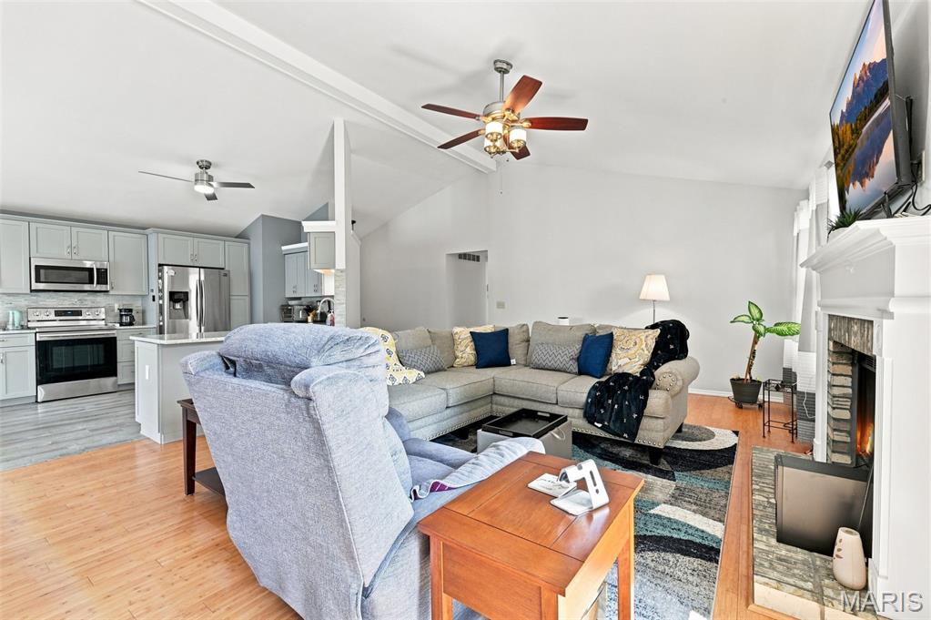 4th image of 3946 Salvation Rd, Florissant, MO 63034 | MLS# MIS26047639