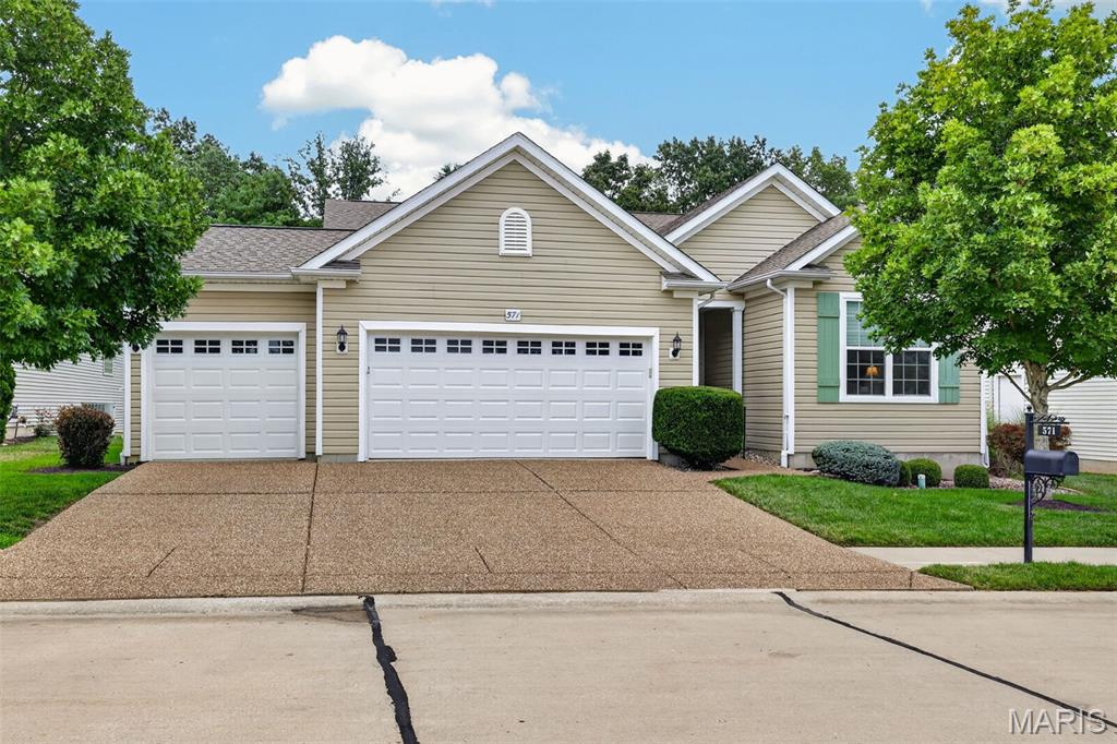 1st image of 571 Owls Perch Dr, Lake Saint Louis, MO 63367 | MLS# MIS26047645