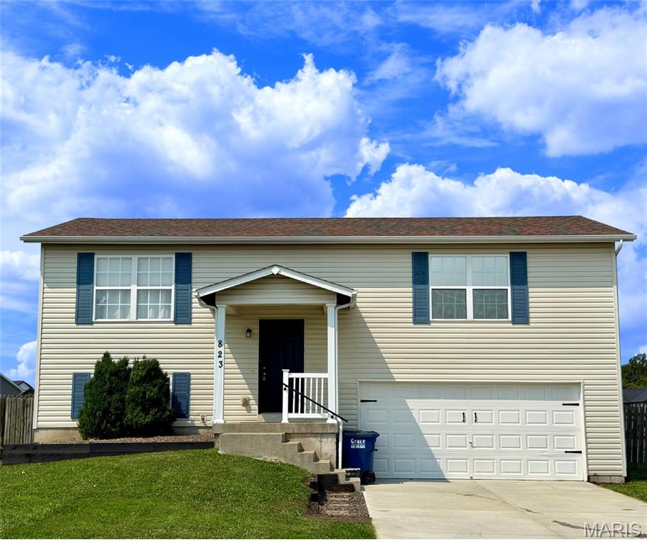 4th image of 823 Legolas Ln, Wright City, MO 63390 | MLS# MIS26047673