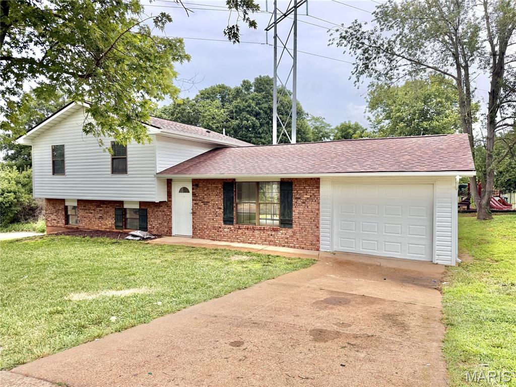 1st image of 100 Pelican Dr, Park Hills, MO 63601 | MLS# MIS26047687