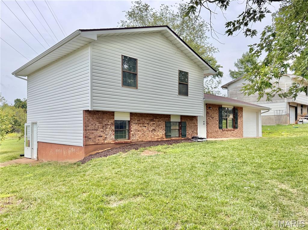 2nd image of 100 Pelican Dr, Park Hills, MO 63601 | MLS# MIS26047687