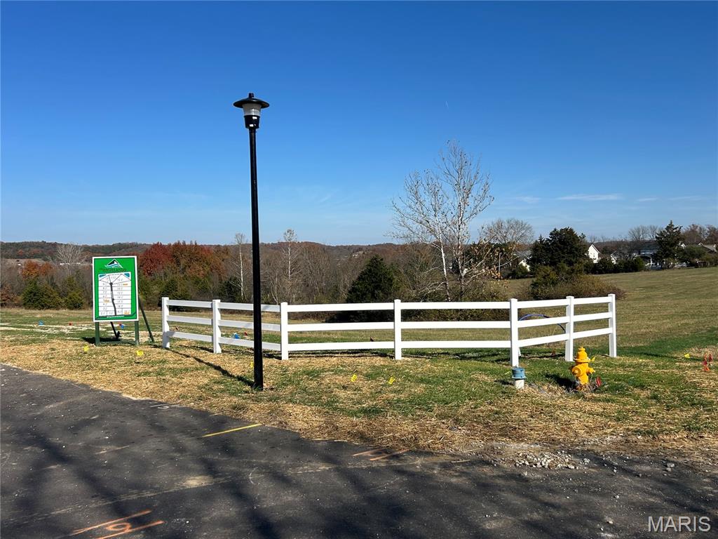 2nd image of 656 # 15 Highlands Ct, Pacific, MO 63069 | MLS# MIS26047716