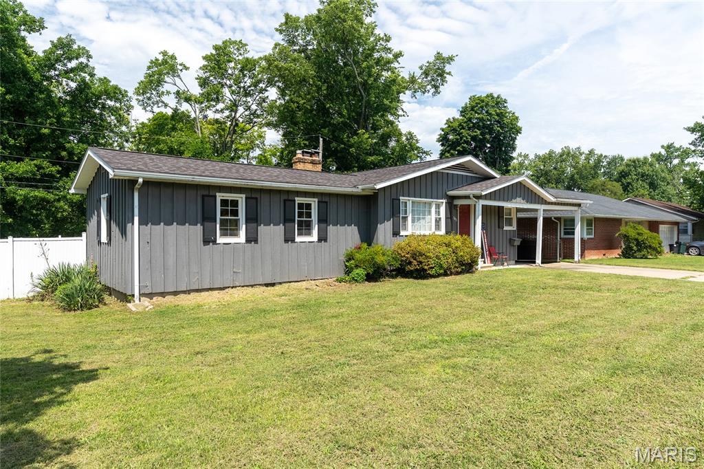 2nd image of 383 Park Ln, Herrin, IL 62948 | MLS# MIS26047774