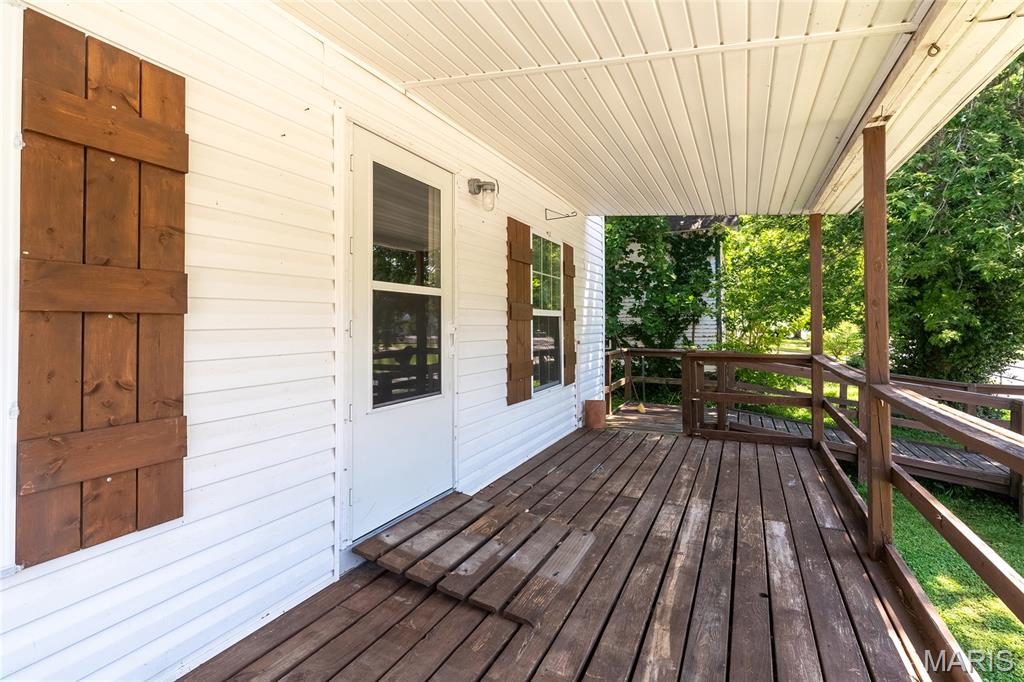3rd image of 103 E Illinois, Golconda, IL 62938 | MLS# MIS26047786