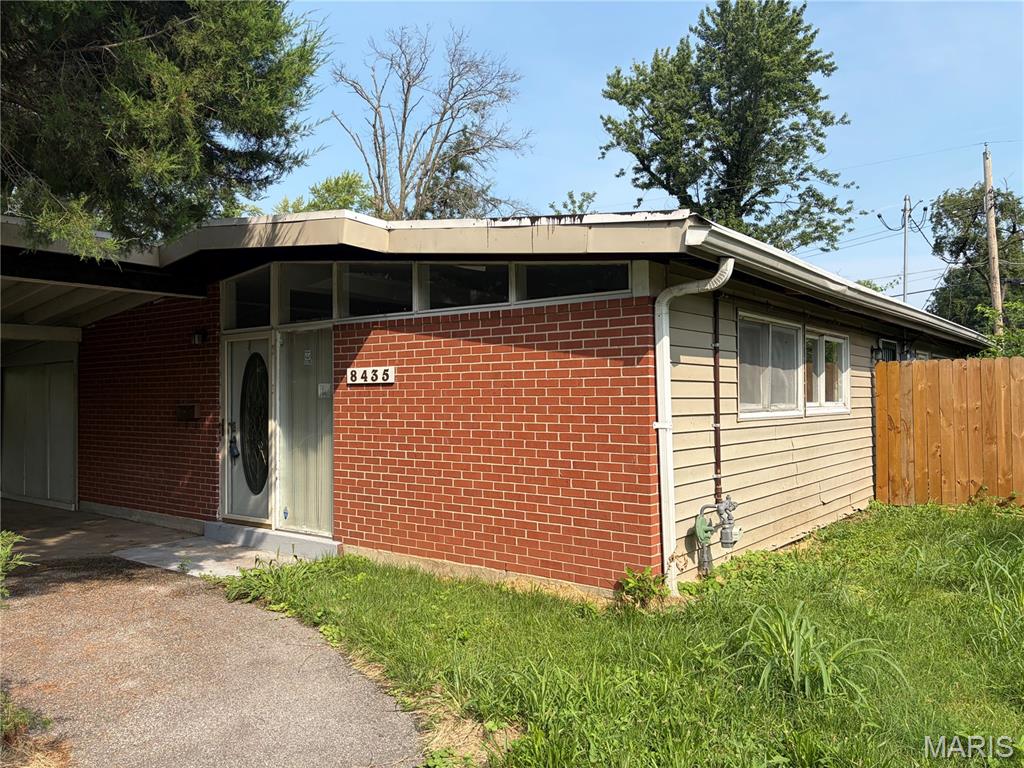 1st image of 8435 Midwood Ave, Saint Louis, MO 63134 | MLS# MIS26047802