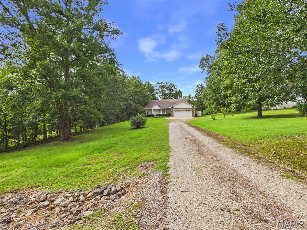 3rd image of 448 Misty Lake Rd, Poplar Bluff, MO 63901 | MLS# MIS26047827
