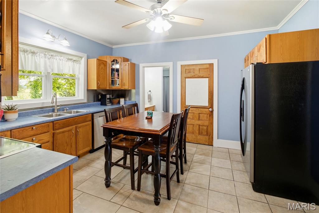 Homes for sale in Alhambra, IL | 9965 Fruit Rd, Alhambra, IL 62001 | MLS# MIS26047840