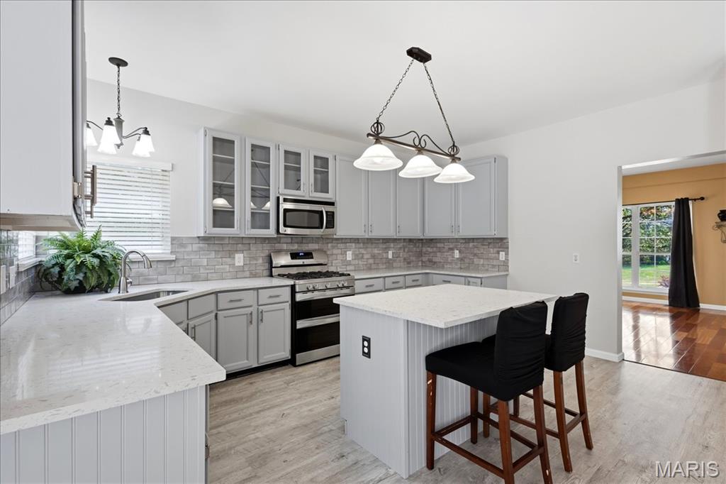 5th image of 175 Beacon Point Ln, Wildwood, MO 63040 | MLS# MIS26047890