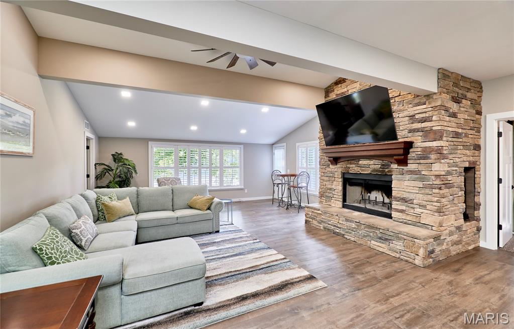 5th image of 132 Geneva Cove Dr, Wright City, MO 63390 | MLS# MIS26047918