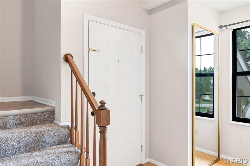 2nd image of 7021 Green Tee Ct, Saint Louis, MO 63129 | MLS# MIS26047946