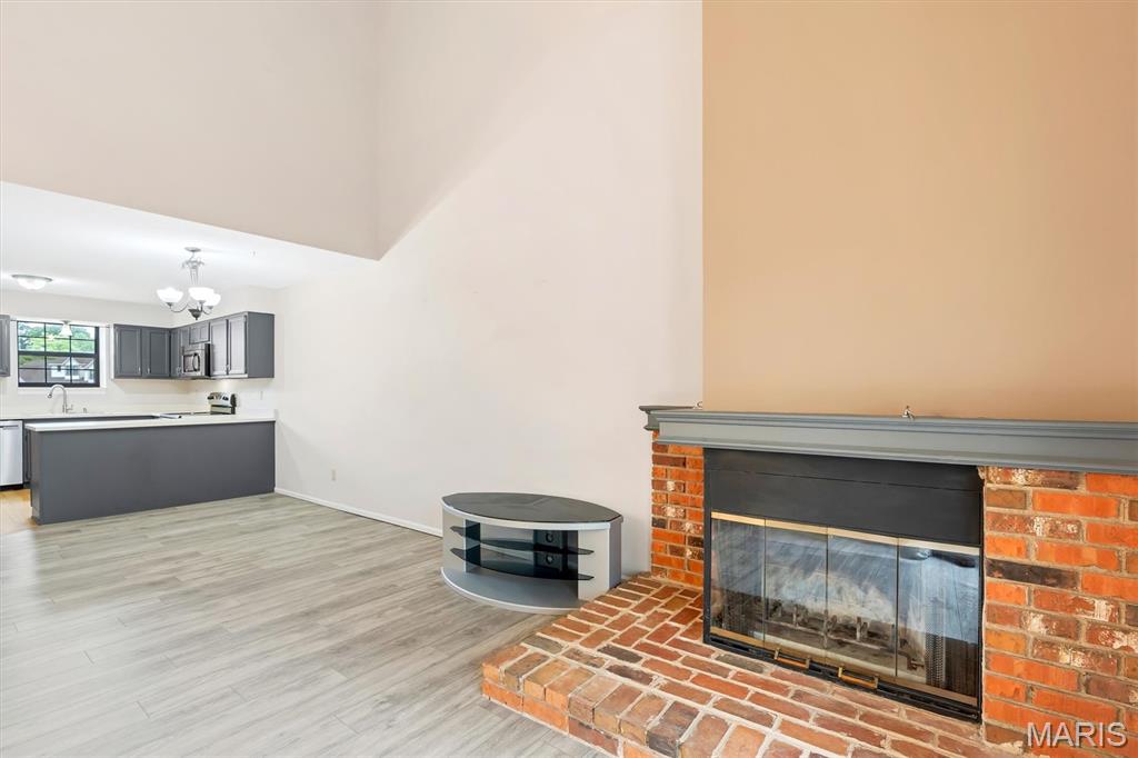 5th image of 7021 Green Tee Ct, Saint Louis, MO 63129 | MLS# MIS26047946