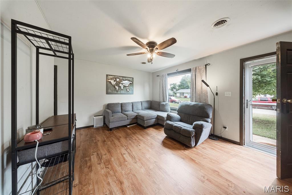 5th image of 5 King Dr, Rolla, MO 65401 | MLS# MIS26047965