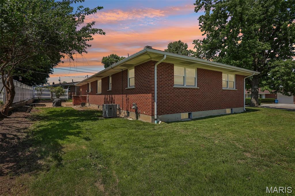 47th image of 1 Elmwood Ct, St Charles, MO 63301 | MLS# MIS26048028