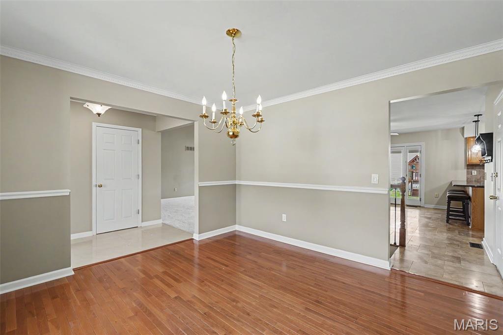 5th image of 304 Thoroughbred Trl, St Peters, MO 63376 | MLS# MIS26048038