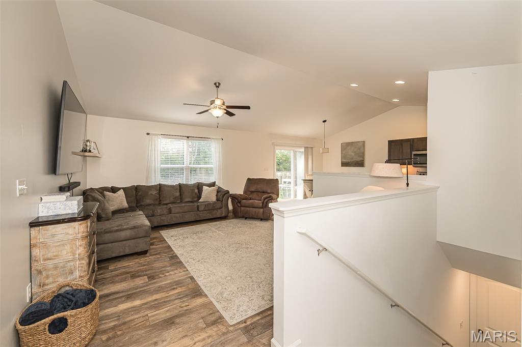 4th image of 162 Williamsburg Lane Lane, Troy, MO 63379 | MLS# MIS26048046