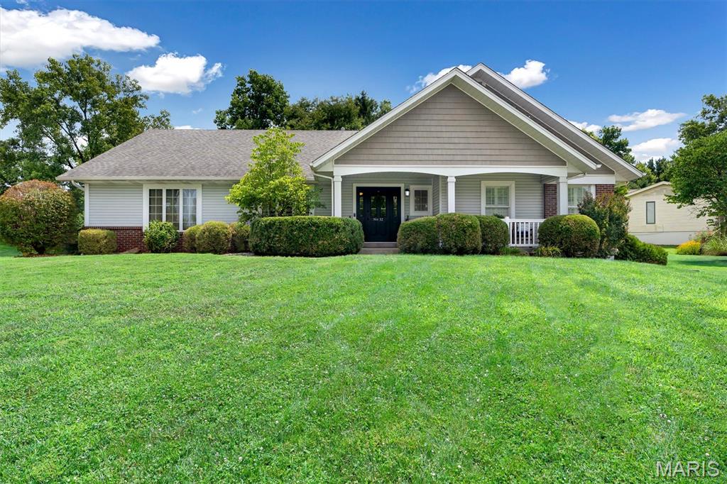 1st image of 32 Kensington Pl Ct, Saint Charles, MO 63304 | MLS# MIS26048056