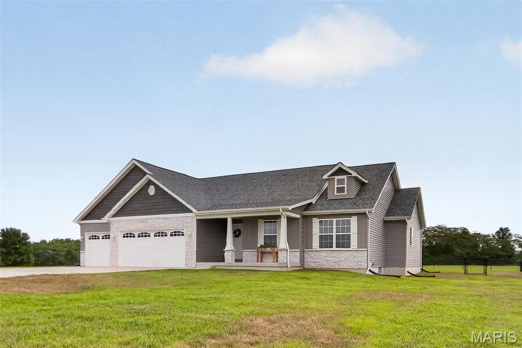 4th image of 10 Andrew Ct, Silex, MO 63377 | MLS# MIS26048076