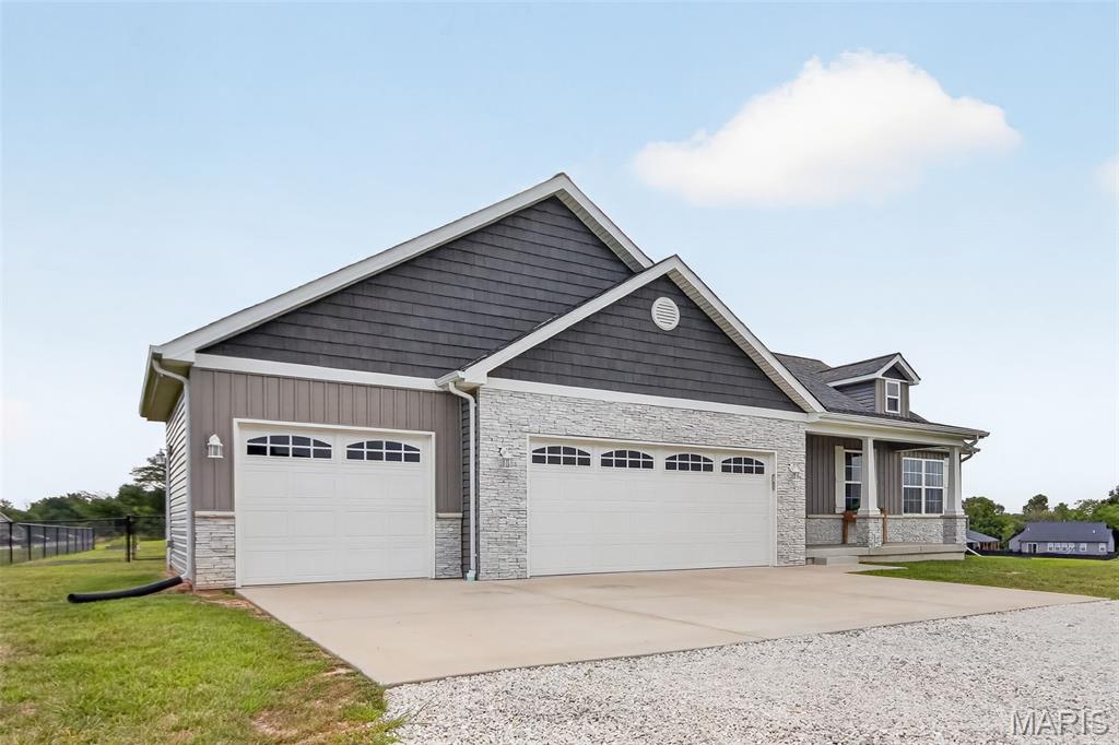 3rd image of 10 Andrew Ct, Silex, MO 63377 | MLS# MIS26048076