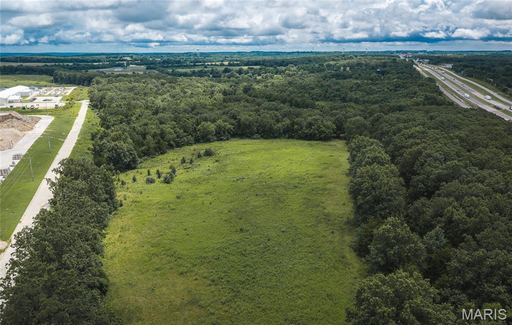 3rd image of 1776 E Springfield Rd, Sullivan, MO 63080 | MLS# MIS26048092