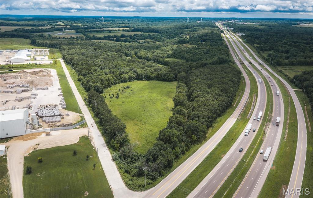 2nd image of 1776 E Springfield Rd, Sullivan, MO 63080 | MLS# MIS26048092