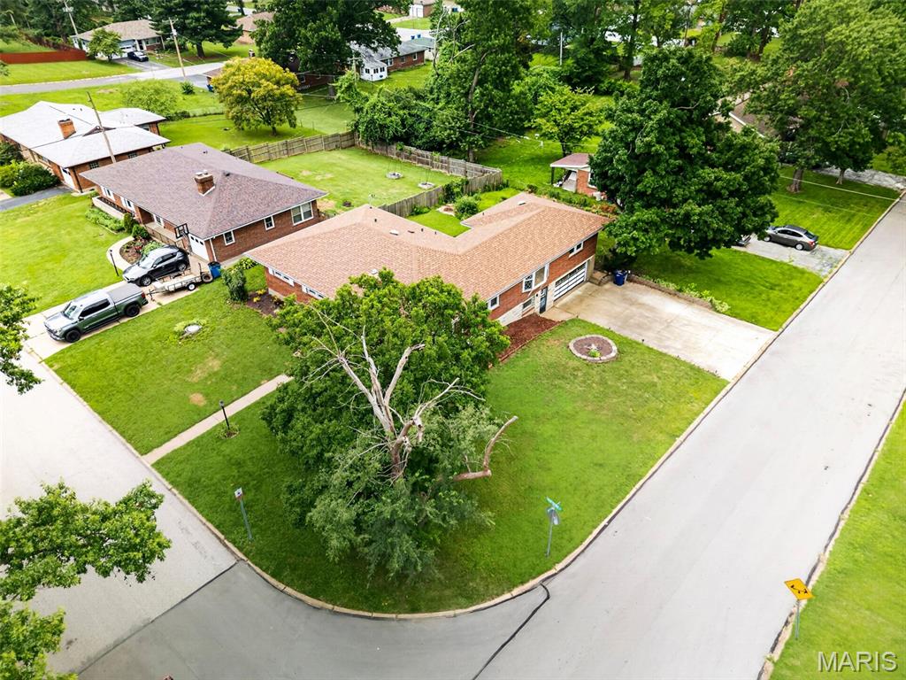 46th image of 813 Hentschel Pl, Saint Louis, MO 63135 | MLS# MIS26048114