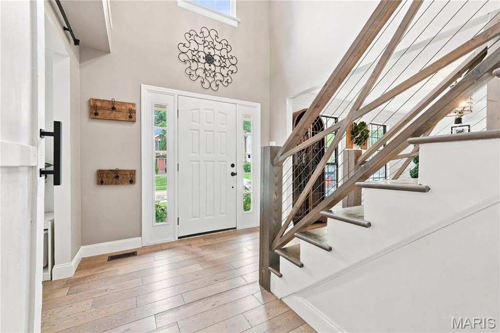 image of 429 Beacon Point Ln, Wildwood, MO 63040 | MLS# MIS26048115