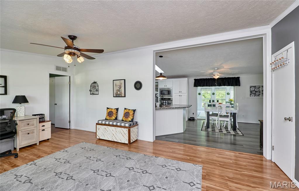 3rd image of 141 Sun Haven Dr, Silex, MO 63377 | MLS# MIS26048121