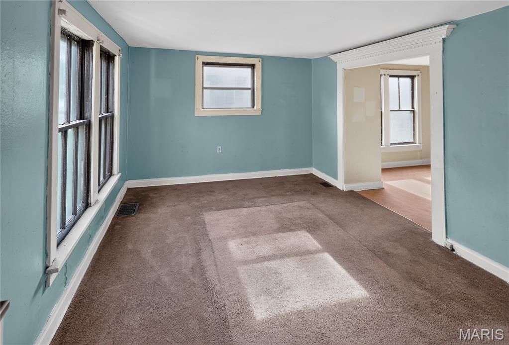 4th image of 422 Scenic Dr, Saint Louis, MO 63137 | MLS# MIS26048125